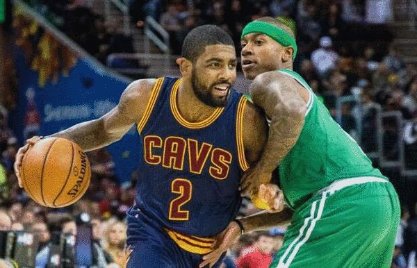 受到球迷的 受到球迷的