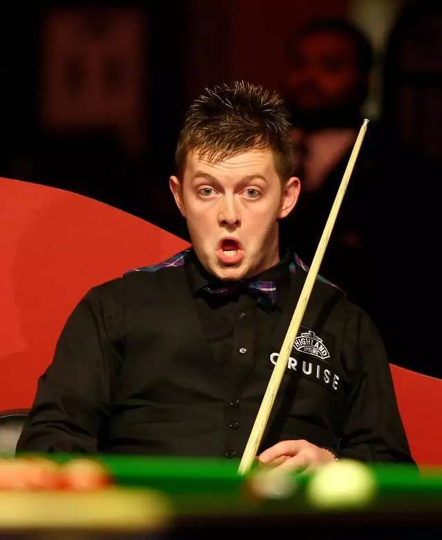 界脱颖而出 界脱颖而出