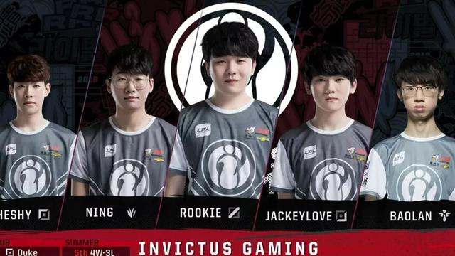 他终于在阿 他终于在阿