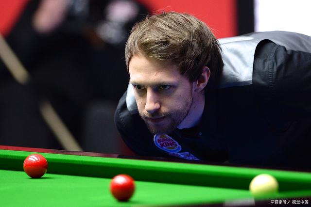 杨紫凭借着 杨紫凭借着